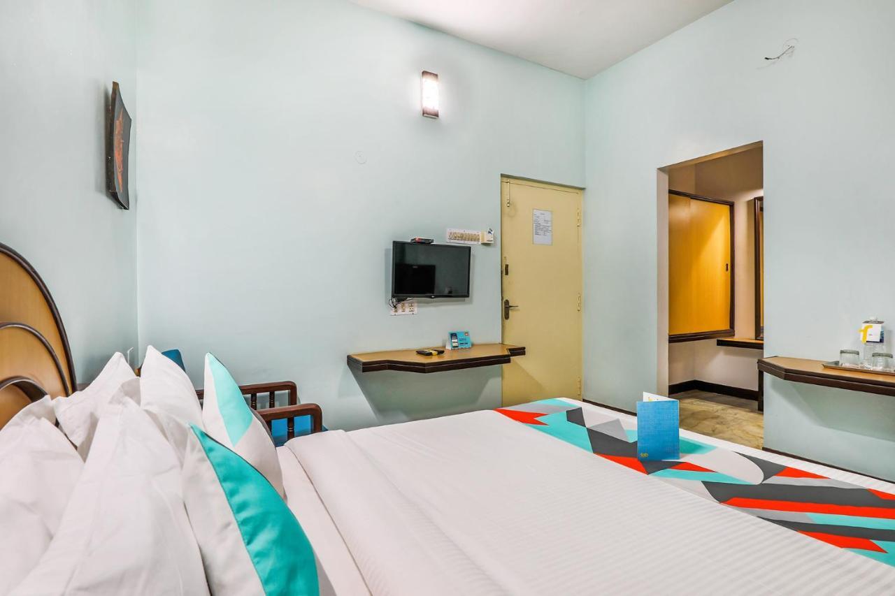 Fabexpress Santhi Inn - Near Promenade Beach Pondichéry Extérieur photo