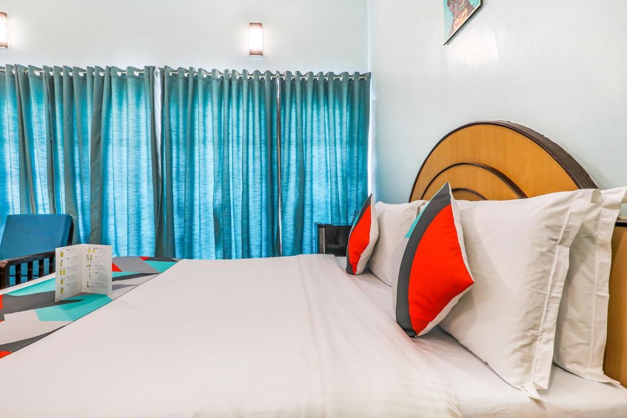 Fabexpress Santhi Inn - Near Promenade Beach Pondichéry Extérieur photo